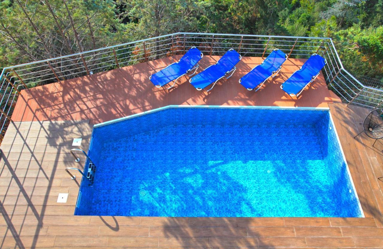 Alexiszorba Villa Plaka  Exterior foto